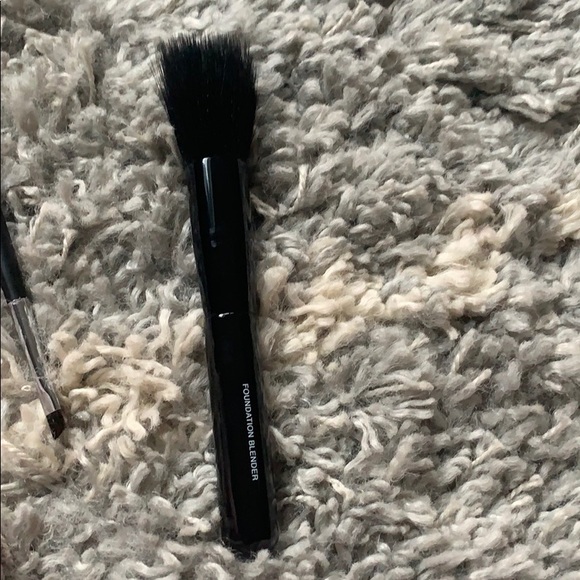 CHANEL BRUSH - Picture 3 of 4